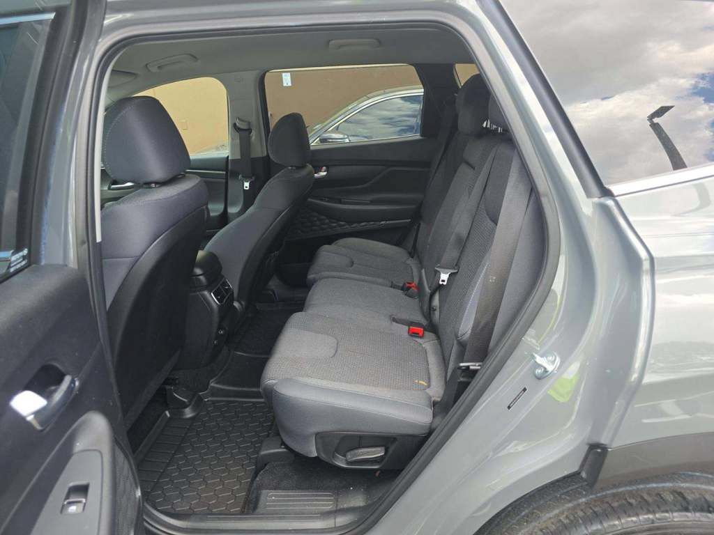Used 2023 Hyundai Santa Fe SE FWD image 14