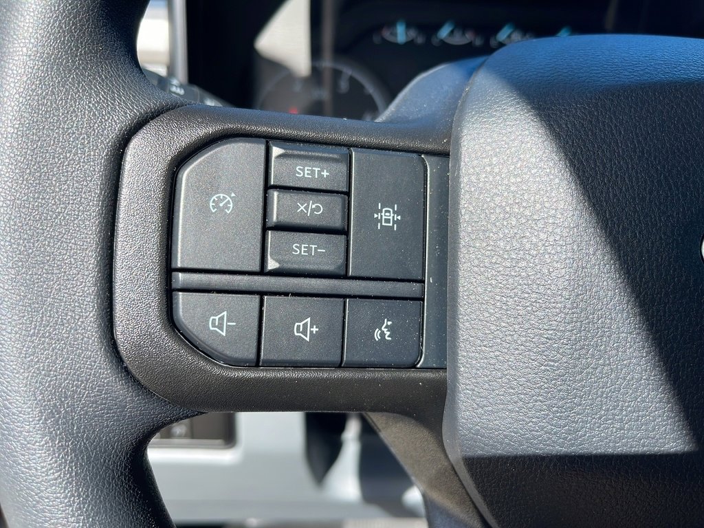 New 2026 Ford F550 4x4 SuperCab Super Duty image 37