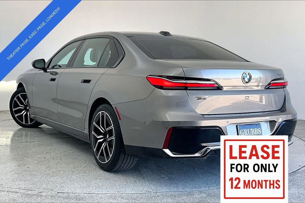 Used 2023 BMW 740i image 17