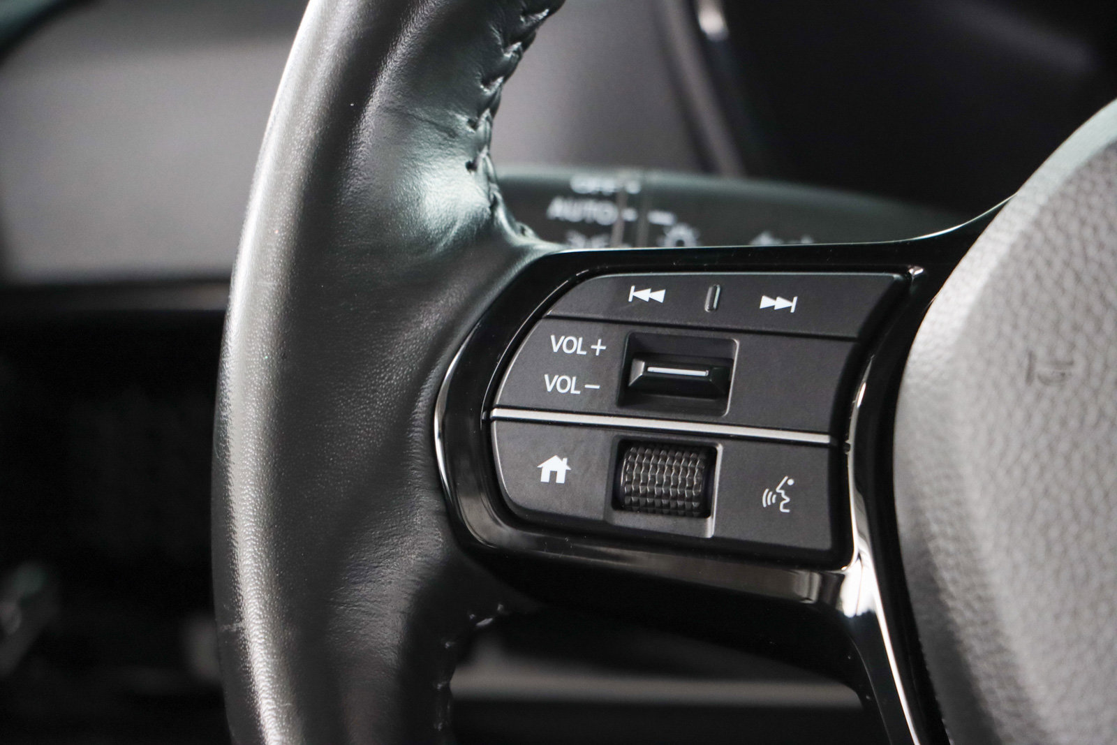 Used 2023 Honda CR-V EX-L image 13