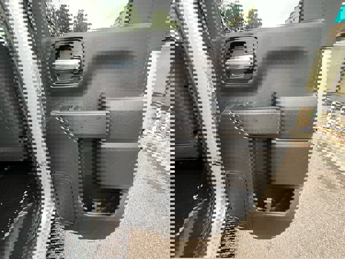 Used 2020 Chevrolet Silverado 2500 W/T w/ WT Convenience Package image 13