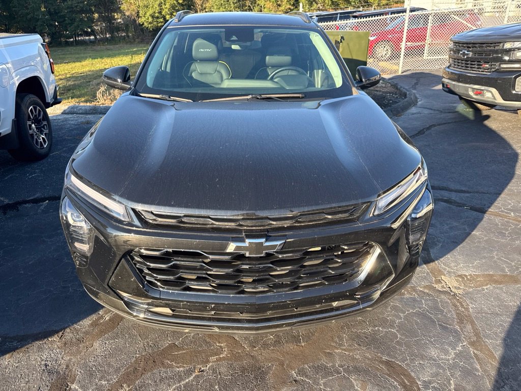 Used 2025 Chevrolet Trax ACTIV w/ Driver Confidence Package FWD image 11