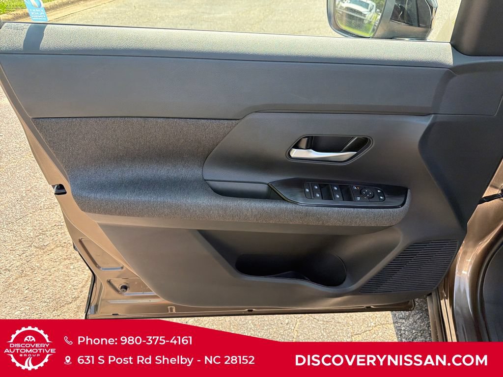 Certified 2026 Nissan Kicks SV w/ Charging Package FWD image 10