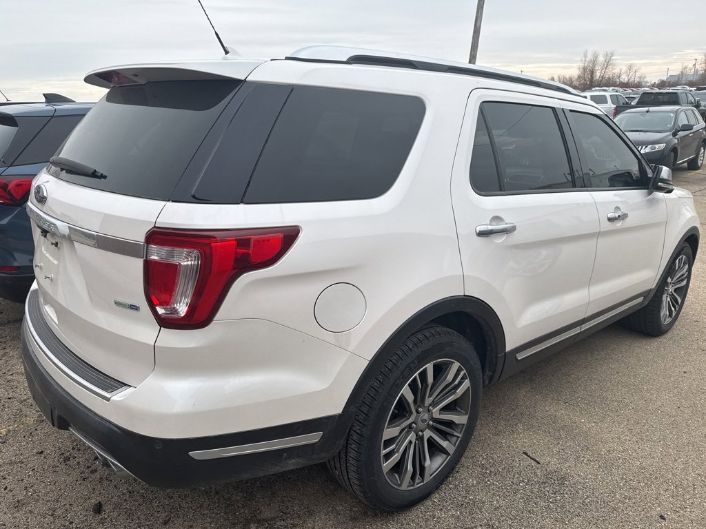 Used 2018 Ford Explorer Platinum image 5