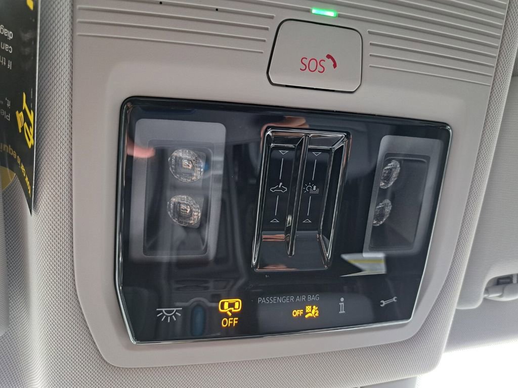 New 2026 Volkswagen Tiguan SE image 15