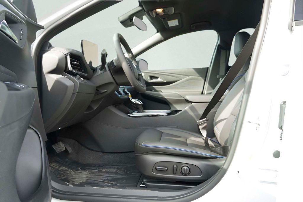 New 2026 Buick Envista Sport Touring w/ Convenience I Package image 22