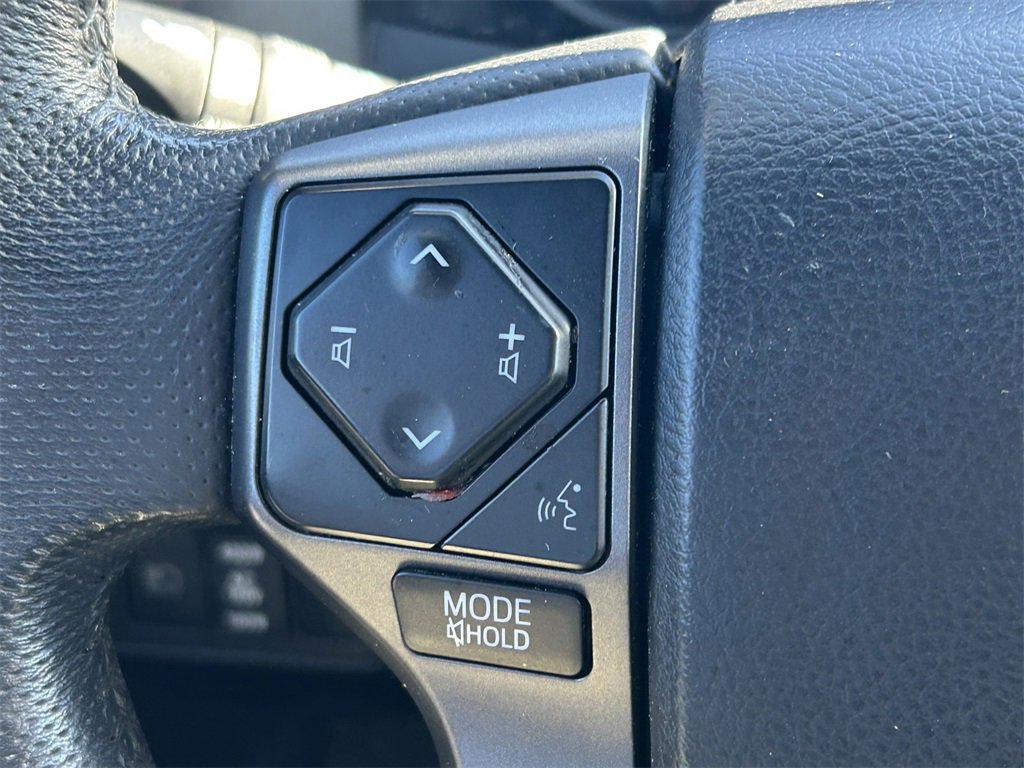 Used 2021 Toyota Tacoma TRD Off-Road image 36