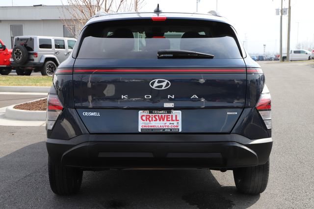 Used 2025 Hyundai Kona SEL image 5