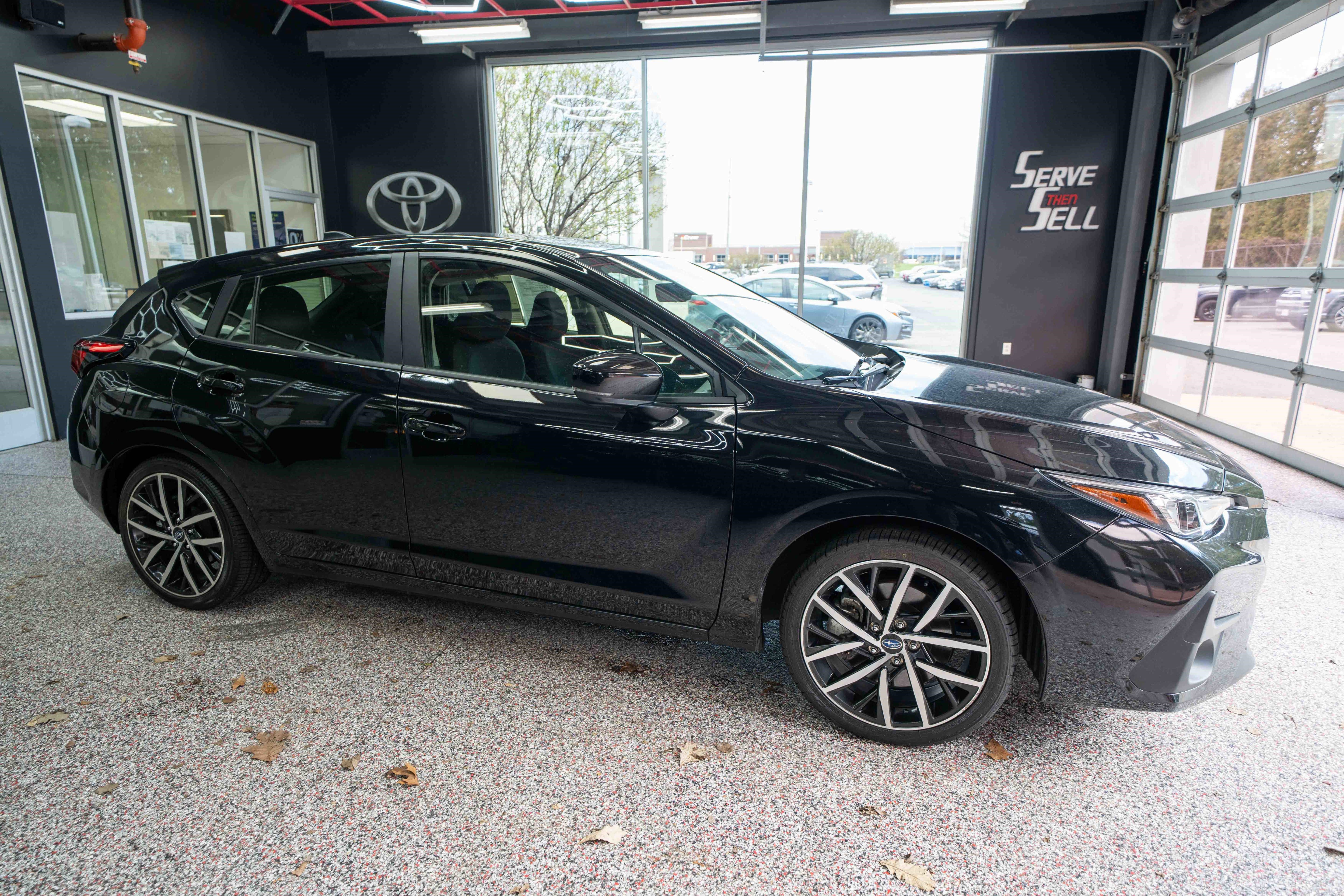 Used 2024 Subaru Impreza 2.0i Sport image 5