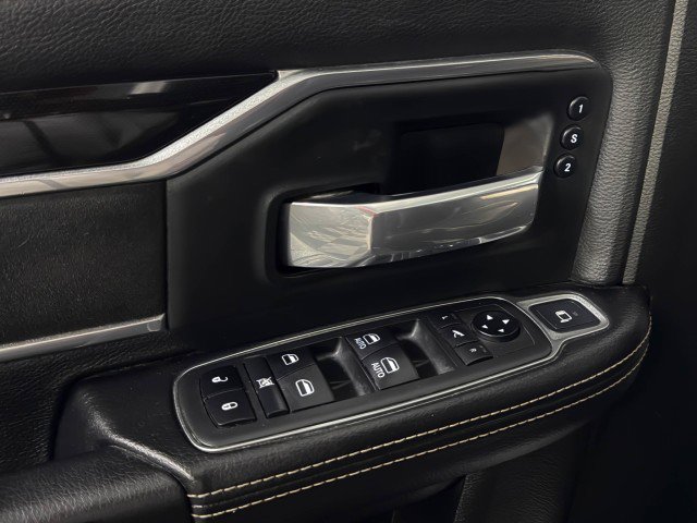 Used 2019 RAM 3500 Laramie image 33