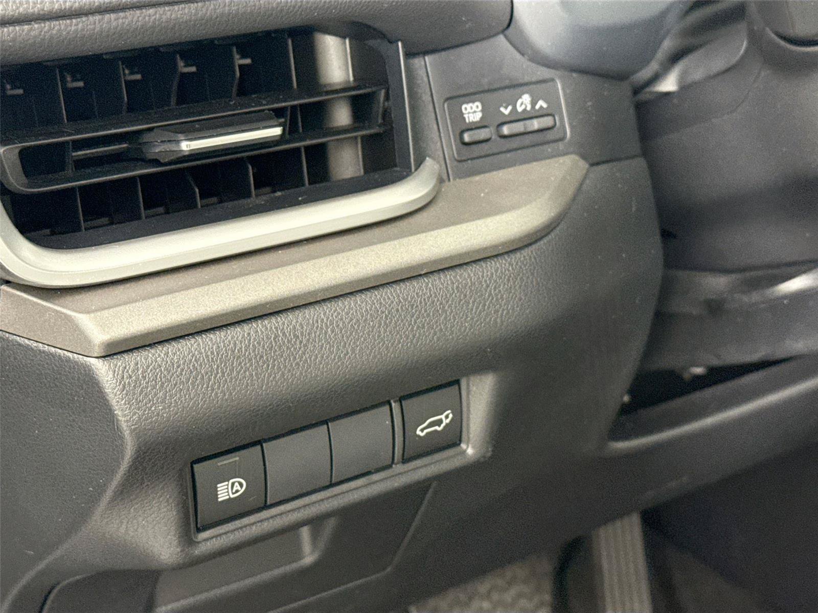 Certified 2026 Toyota Grand Highlander FWD image 14