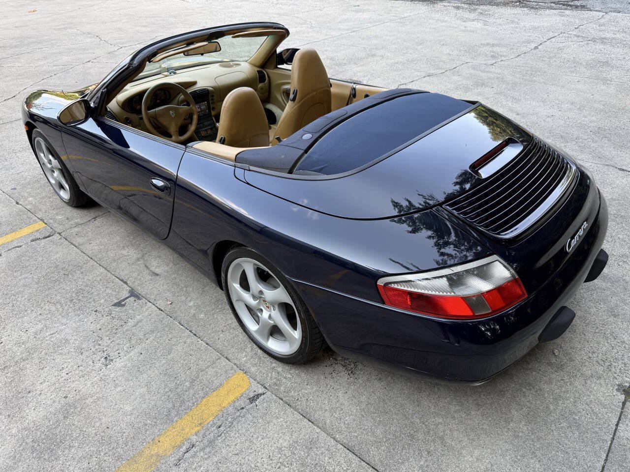 Used 2000 Porsche 911 Carrera RWD image 18