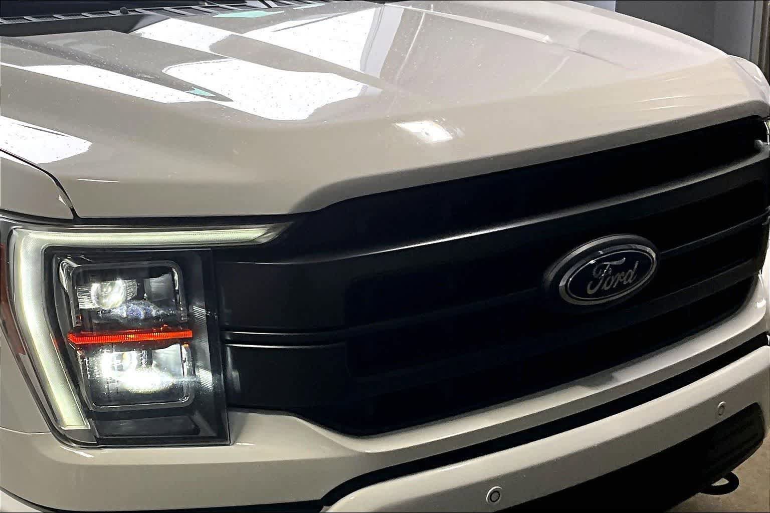 Used 2023 Ford F150 Lariat w/ Equipment Group 502A High AWD/4WD image 33