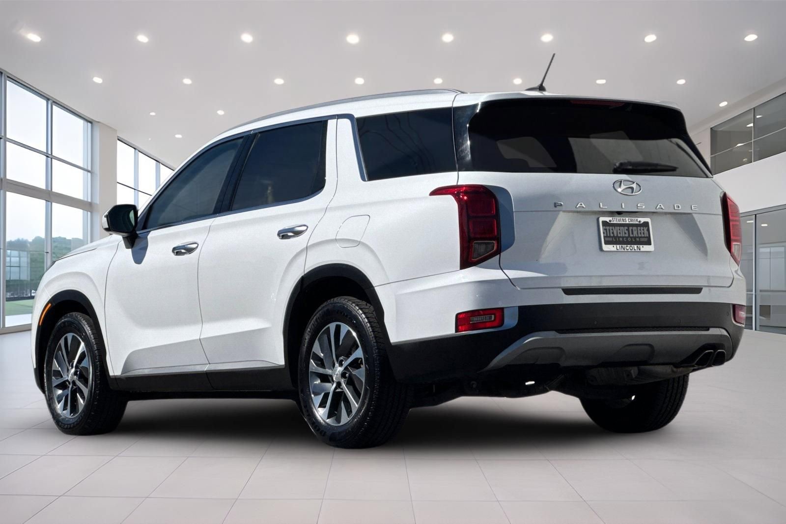 Used 2021 Hyundai Palisade SEL FWD image 6