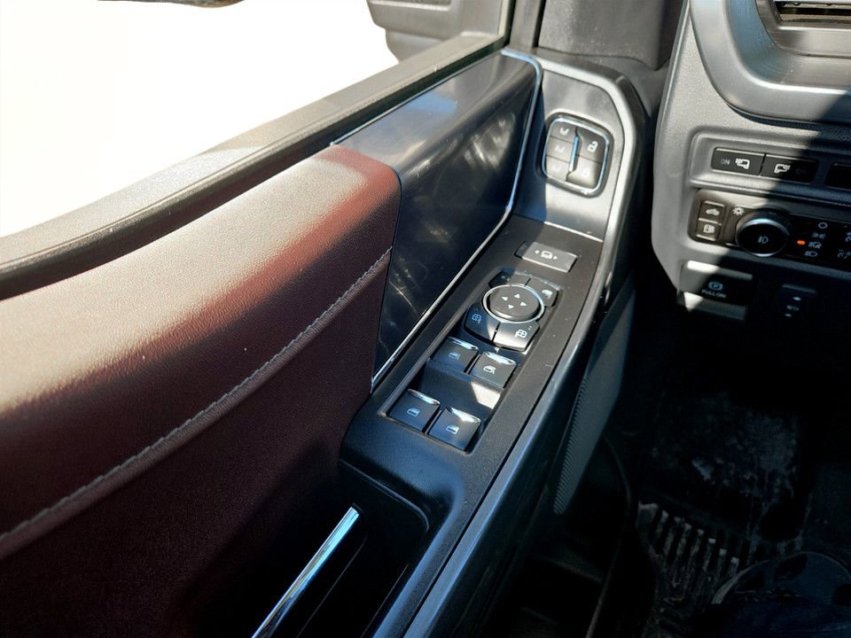 Used 2023 Ford F150 Lariat w/ Equipment Group 502A High image 20