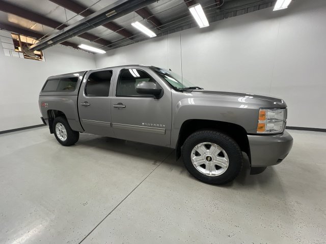 Used 2013 Chevrolet Silverado 1500 LT w/ All-Star Edition AWD/4WD image 9