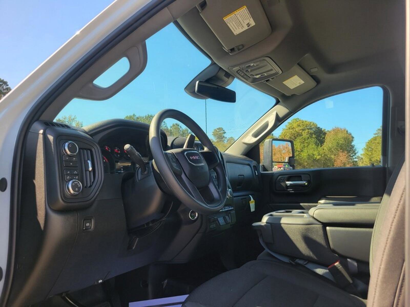 New 2026 GMC Sierra 2500 Pro w/ 1SA Pro Safety Plus Package image 17