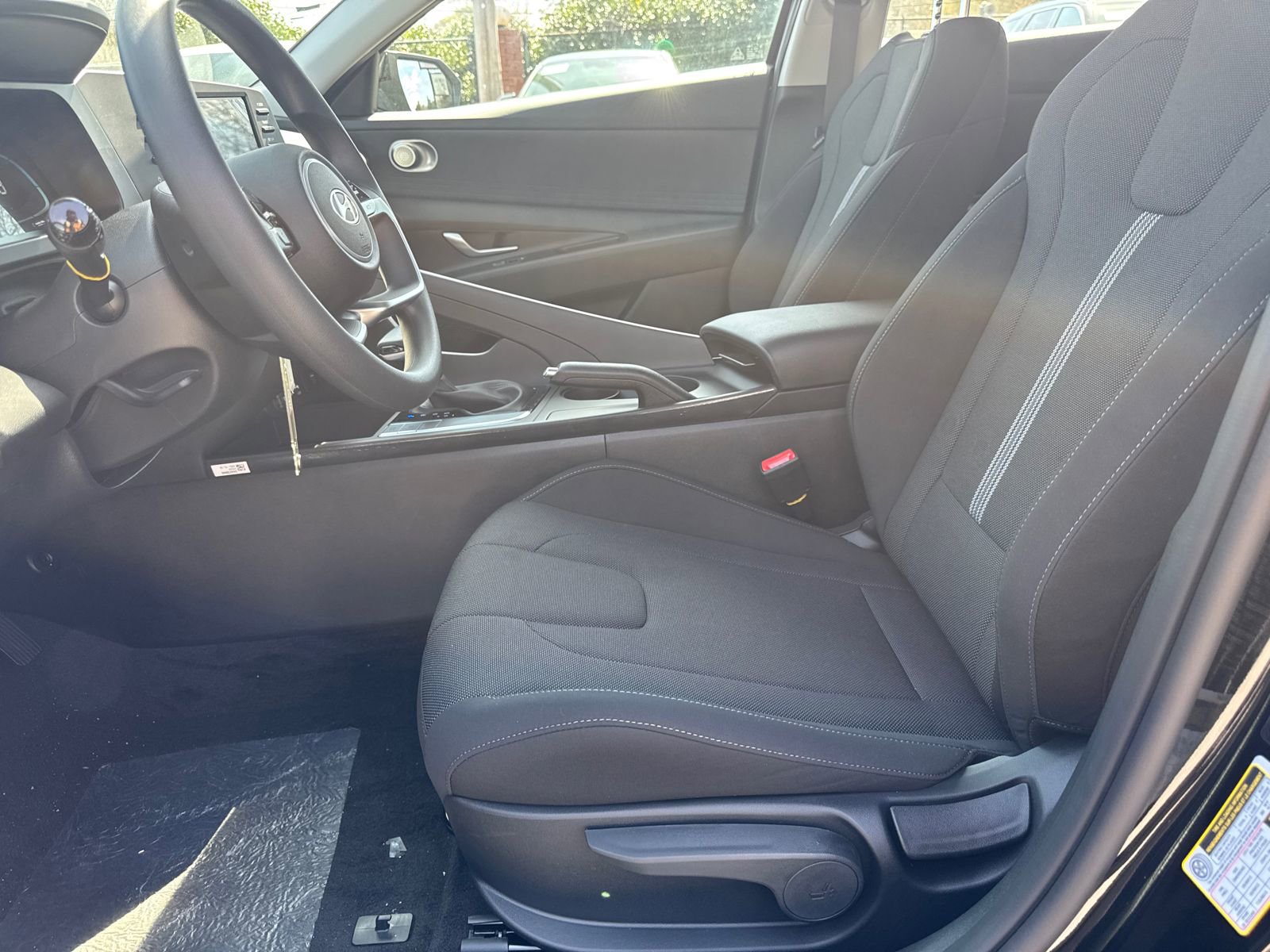 New 2026 Hyundai Elantra SE FWD image 10