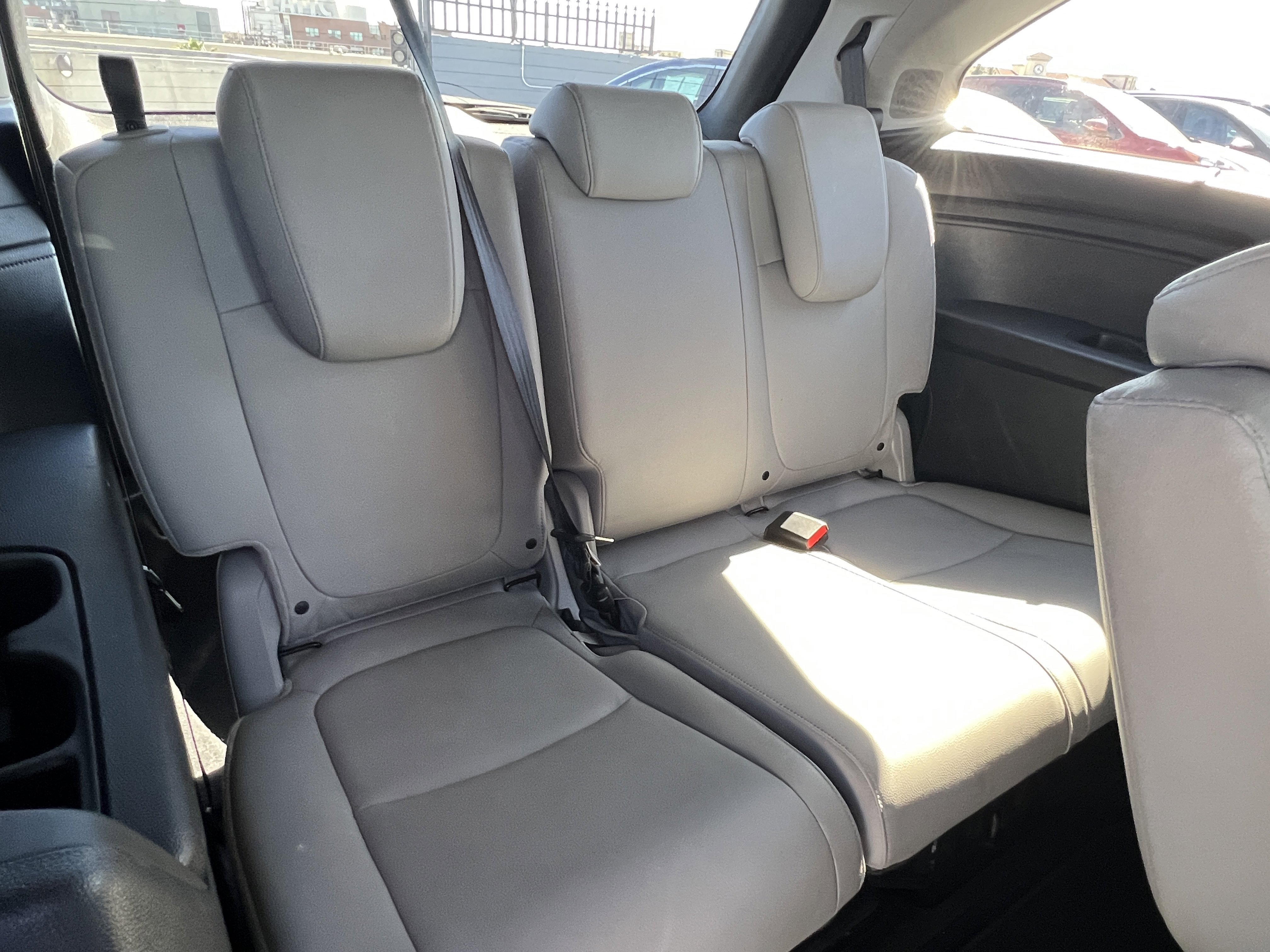 Used 2018 Honda Odyssey Elite image 21