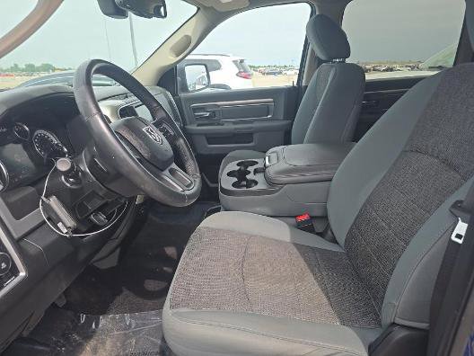 Used 2017 RAM 1500 SLT AWD/4WD image 3