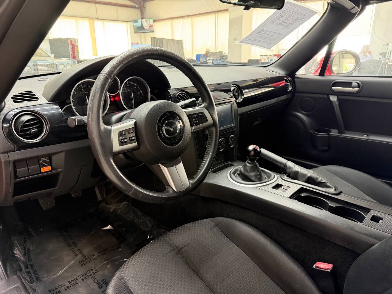 Used 2007 MAZDA MX-5 Miata Touring RWD image 15