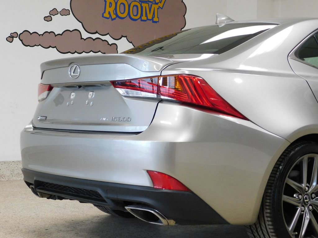 Used 2018 Lexus IS 300 F Sport w/ F Sport Package image 85