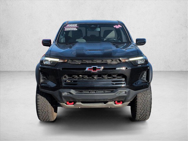 Used 2024 Chevrolet Colorado ZR2 w/ Safety Package AWD/4WD image 3
