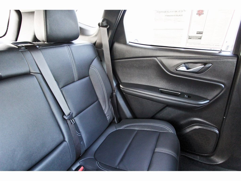 Used 2023 Chevrolet Blazer LT image 10