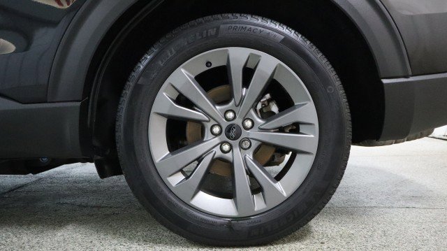 Used 2021 Ford Explorer XLT w/ Equipment Group 202A image 24