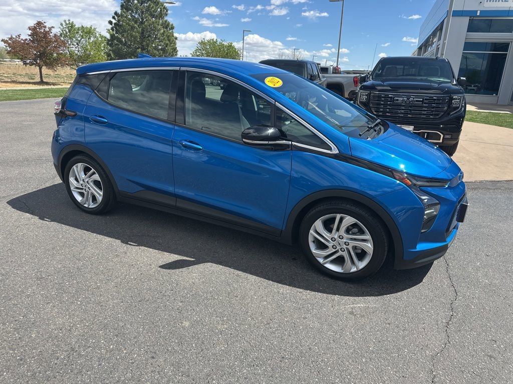 Used 2022 Chevrolet Bolt LT FWD image 37