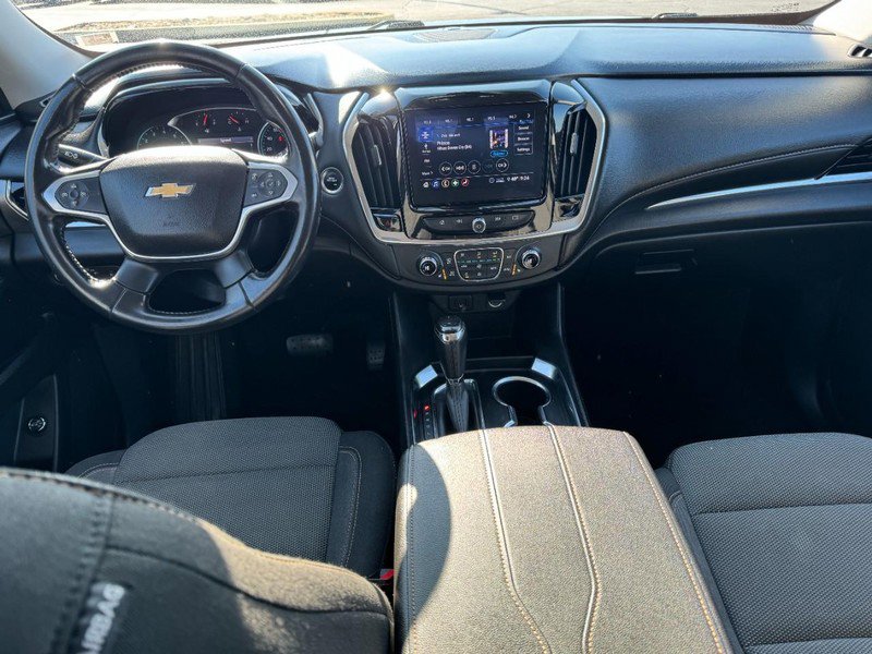 Used 2020 Chevrolet Traverse LT image 15