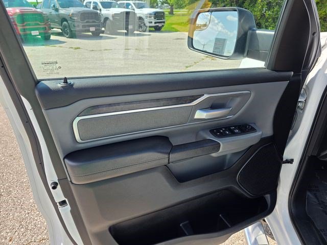 Used 2022 RAM 1500 Big Horn AWD/4WD image 19