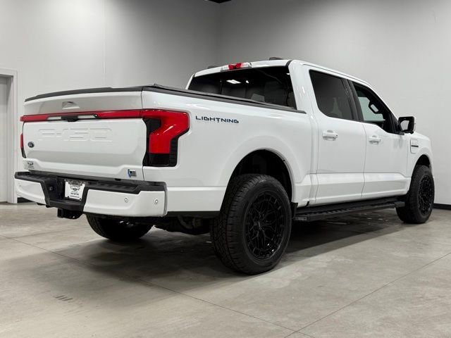 Used 2023 Ford F150 Lightning Platinum image 13
