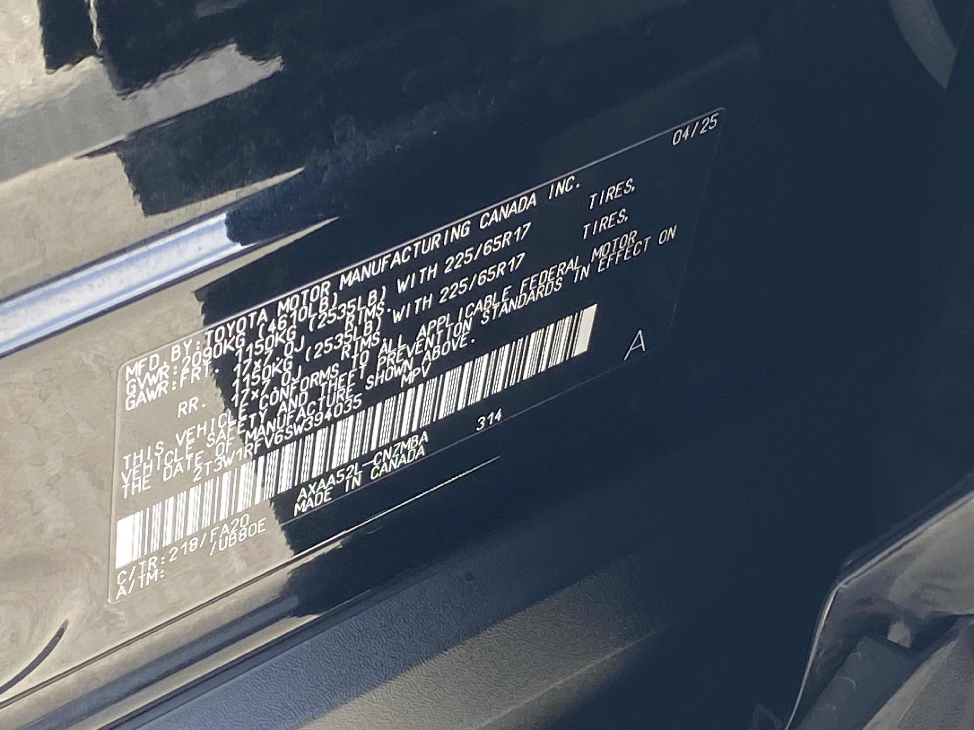 Certified 2025 Toyota RAV4 XLE FWD image 30