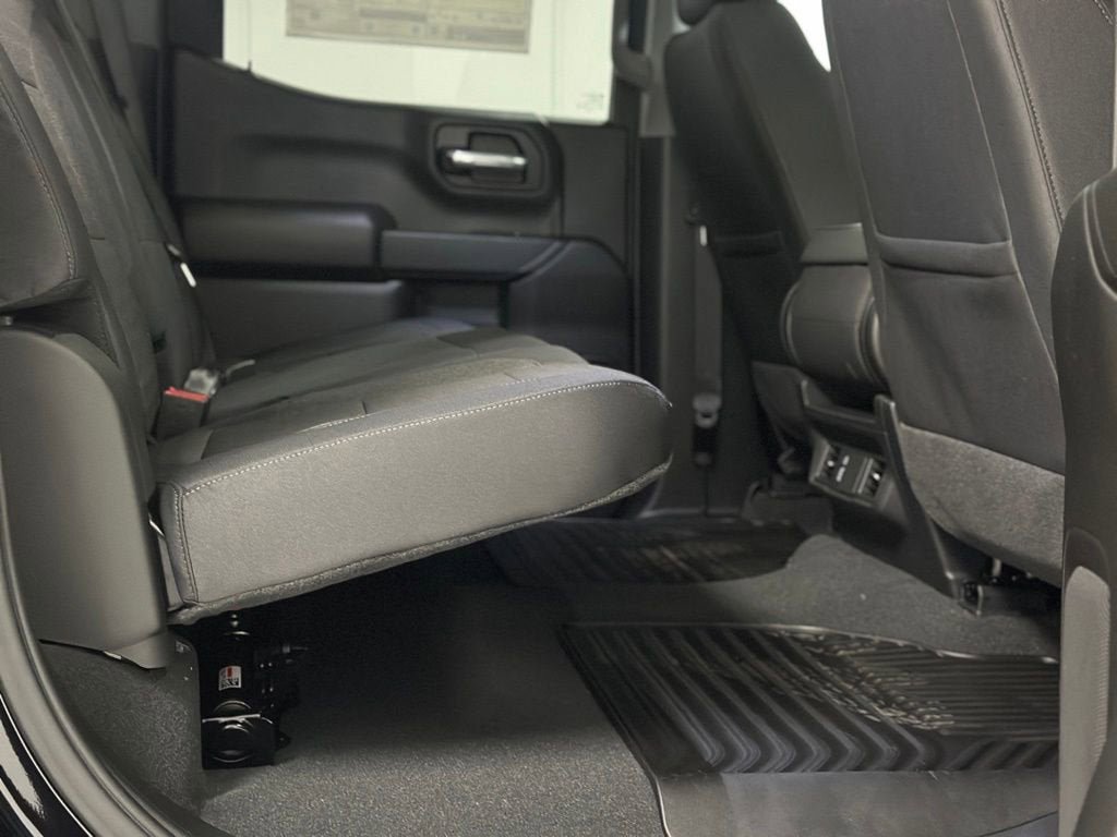 New 2026 Chevrolet Silverado 1500 Custom AWD/4WD image 22