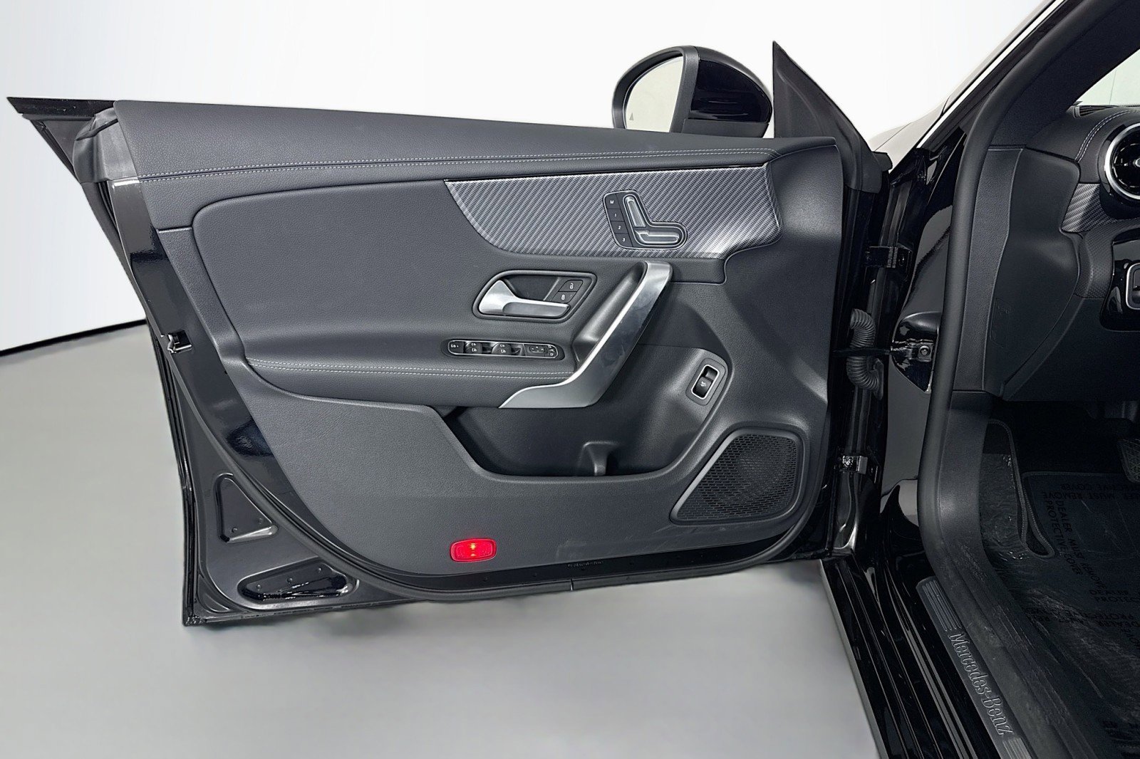Certified 2026 Mercedes-Benz CLA 250 4MATIC image 21