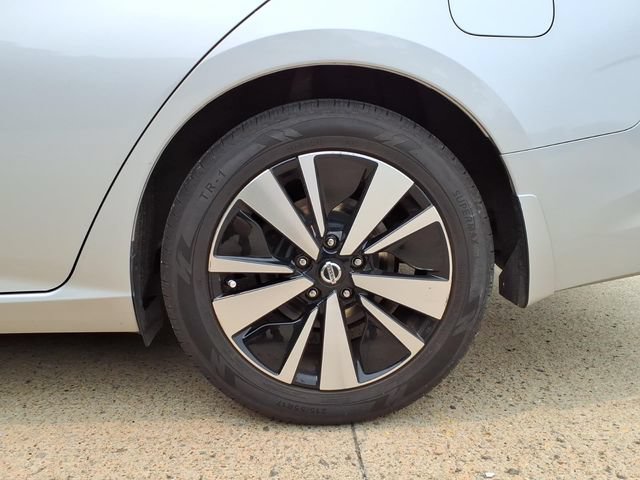 Used 2022 Nissan Altima 2.5 SV FWD image 7