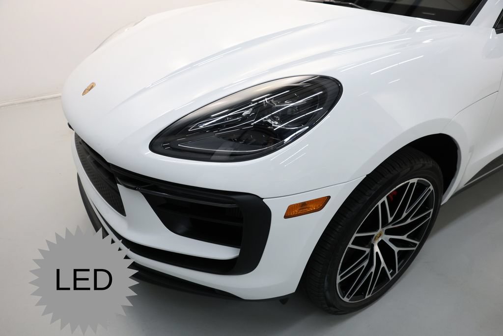 Used 2025 Porsche Macan S AWD/4WD image 43