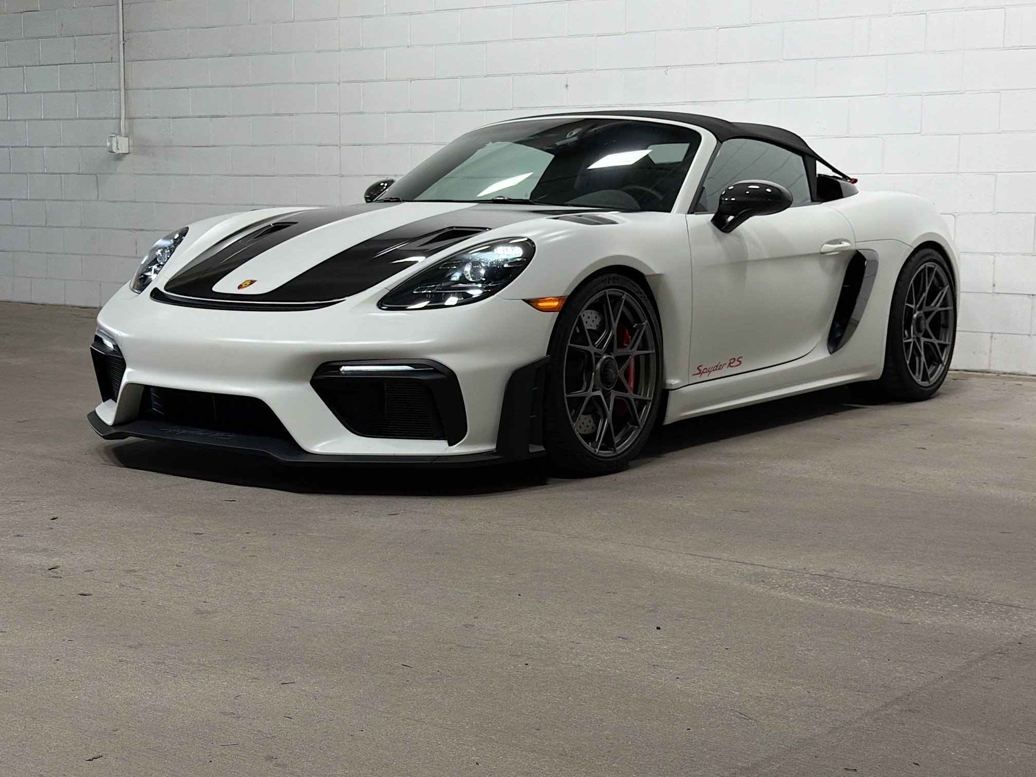 Certified 2024 Porsche 718 Boxster Spyder RS RWD image 1