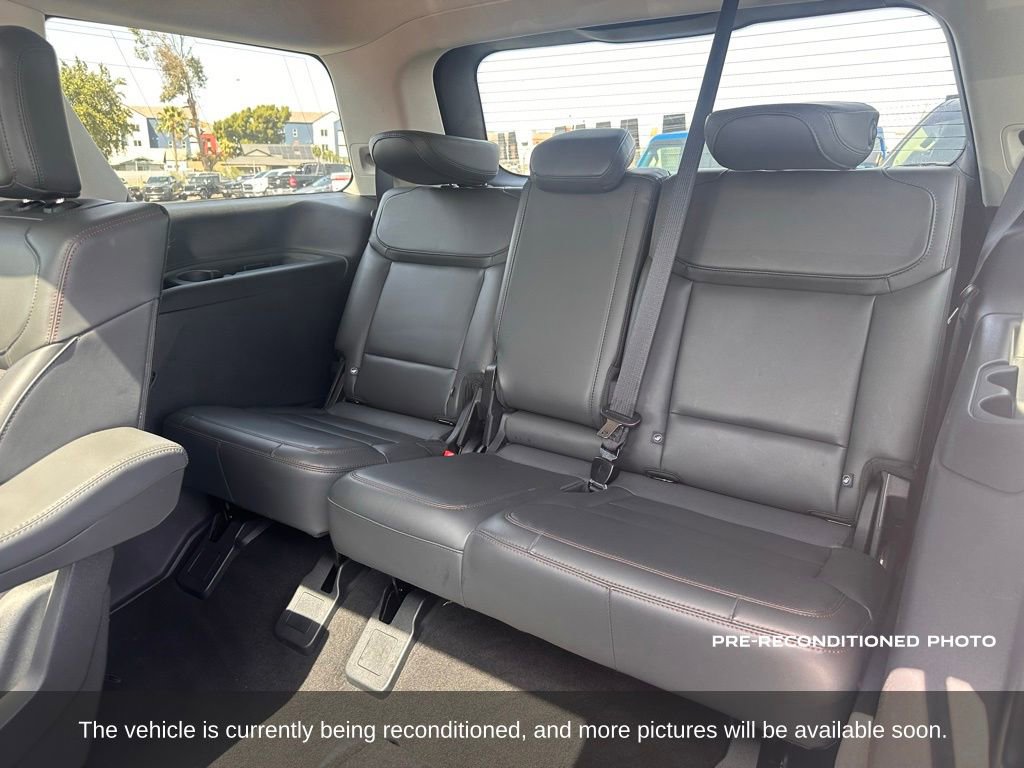 Used 2025 Ford Expedition Active AWD/4WD image 13