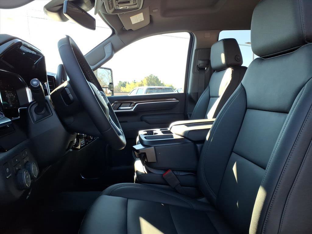 New 2026 Chevrolet Silverado 2500 LT w/ Trail Boss Package image 16