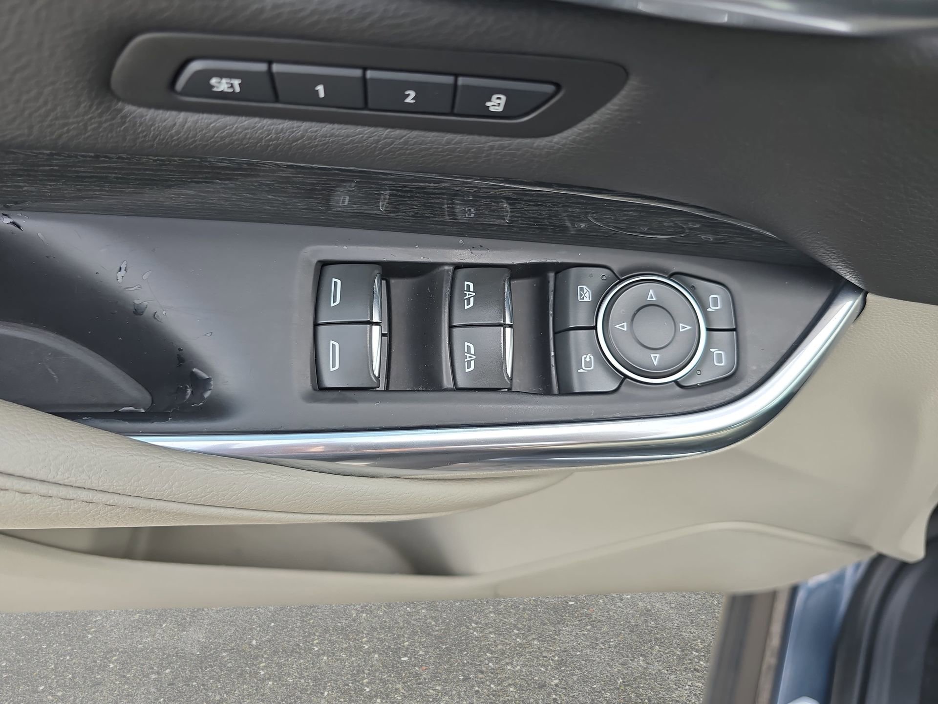 Used 2019 Cadillac XT4 Premium Luxury image 27