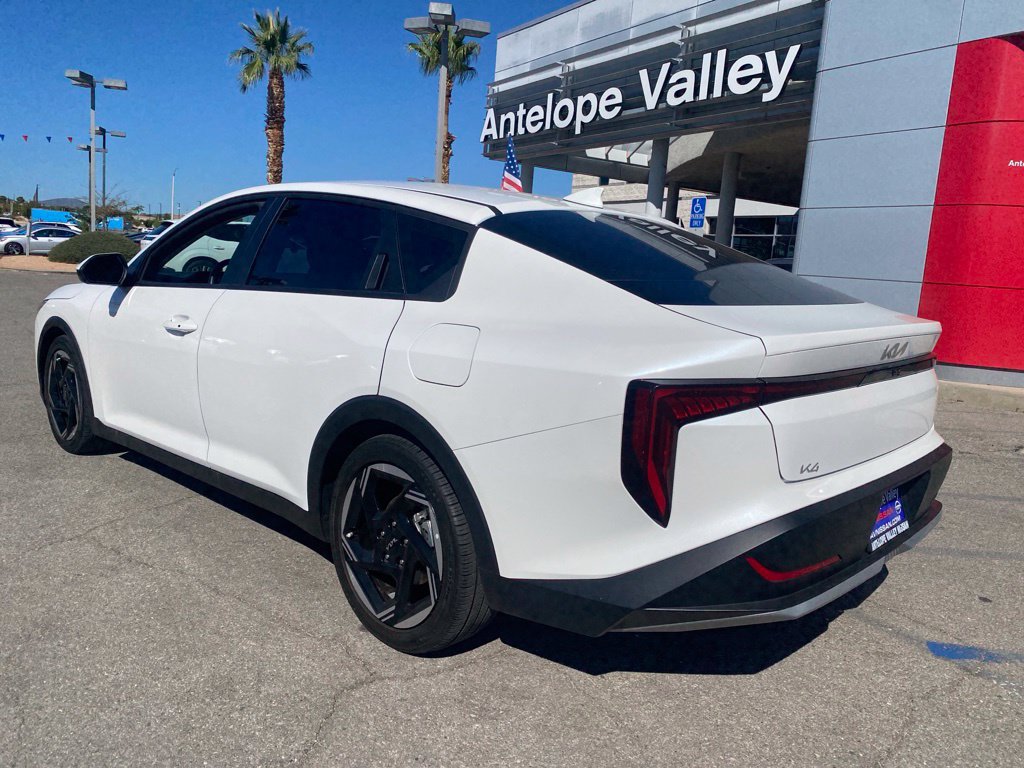 Used 2025 Kia K4 EX FWD image 5
