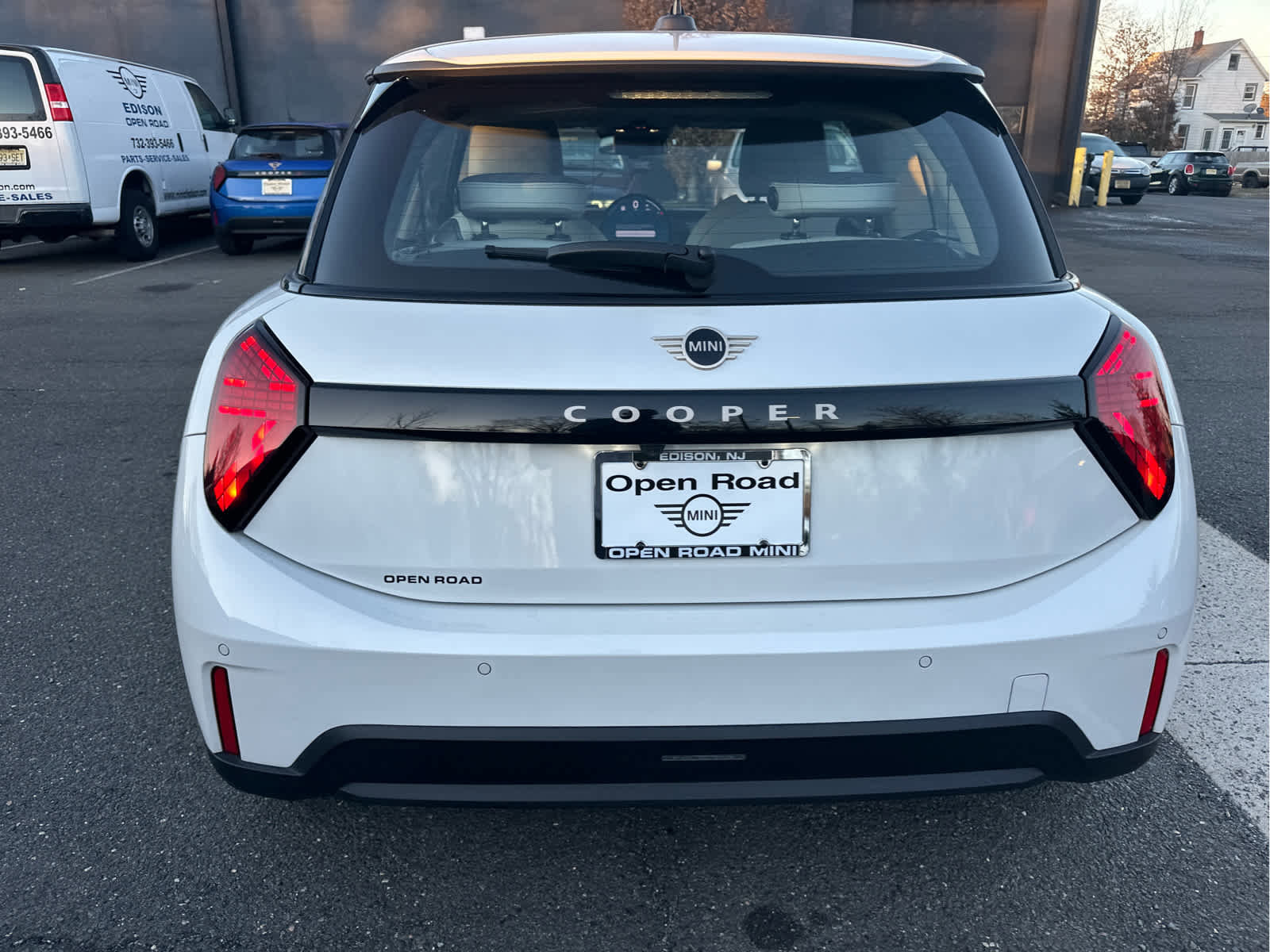 Certified 2025 MINI Cooper 2-Door Hardtop image 4