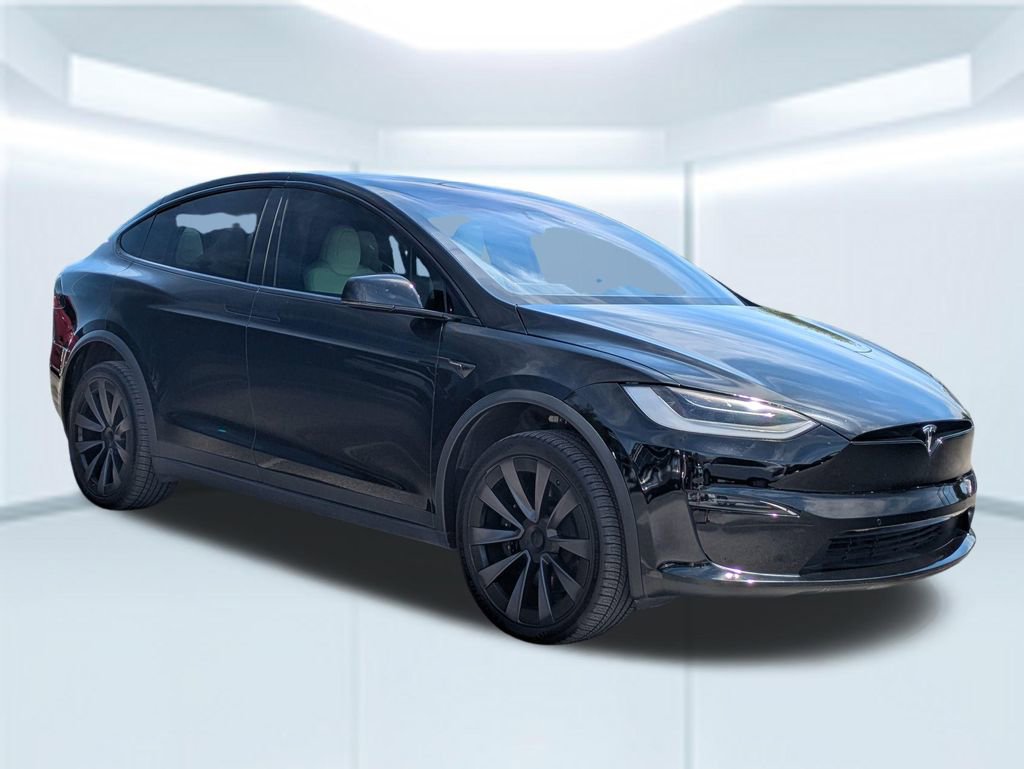 Used 2022 Tesla Model X Plaid image 7