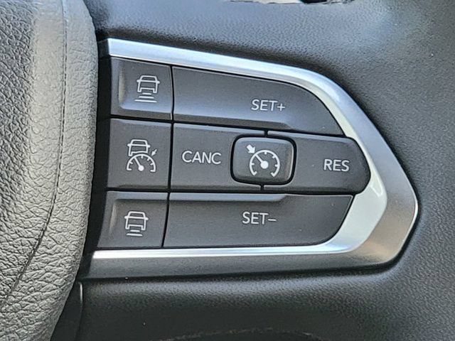 Certified 2023 Jeep Compass Limited AWD/4WD image 33