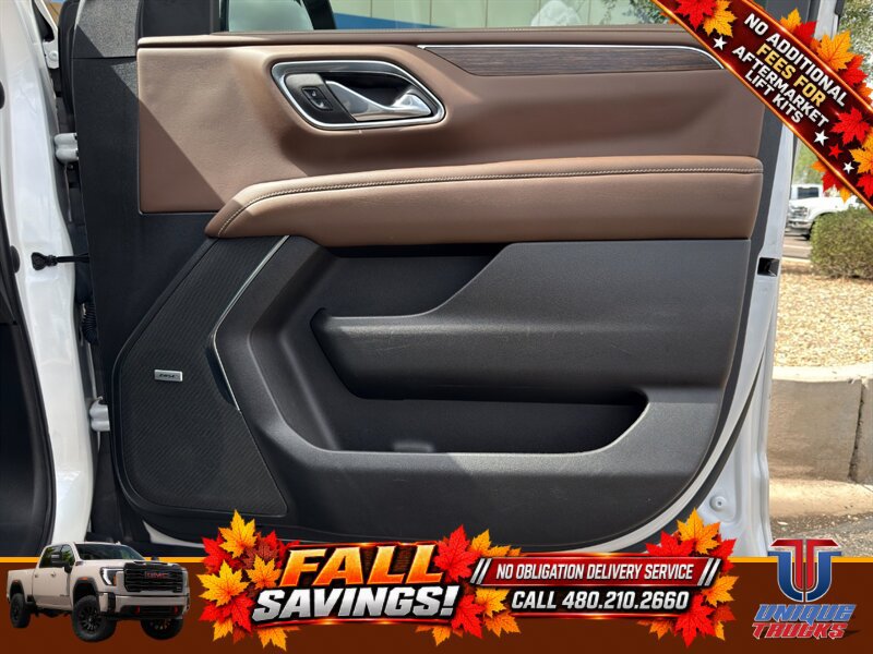Used 2023 Chevrolet Tahoe High Country AWD/4WD image 28