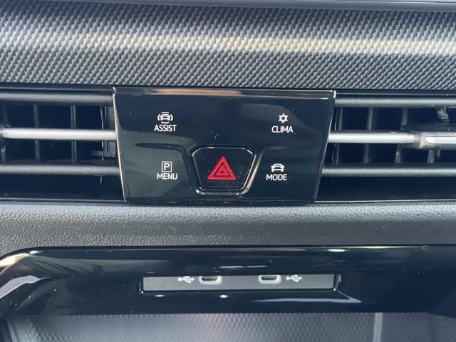 New 2026 Volkswagen GTI SE FWD image 16