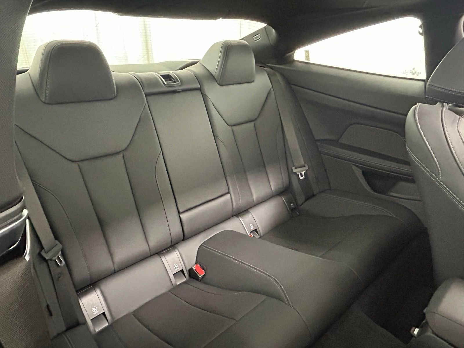 Used 2023 BMW 430i xDrive Coupe w/ M Sport Package image 37