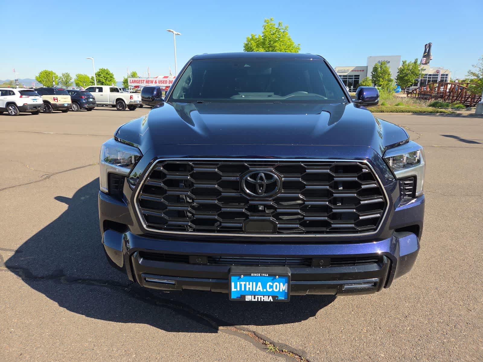 Used 2025 Toyota Sequoia Platinum AWD/4WD image 14